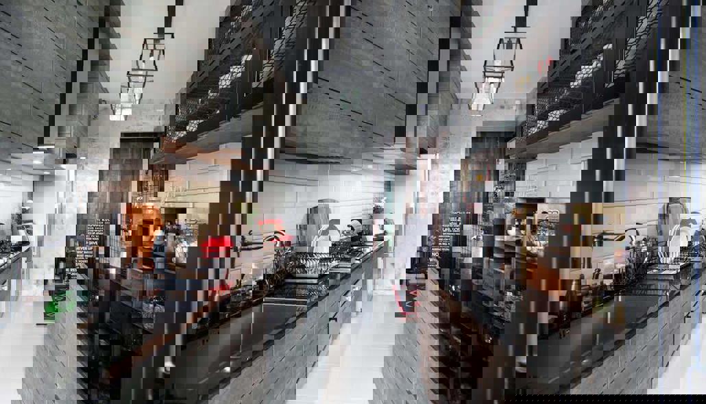 Portfolio 31 ( Candeo - Imperial Black )