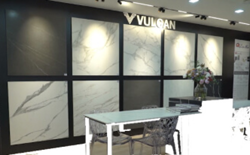 Find Out Why Lian Hin is Always on Top